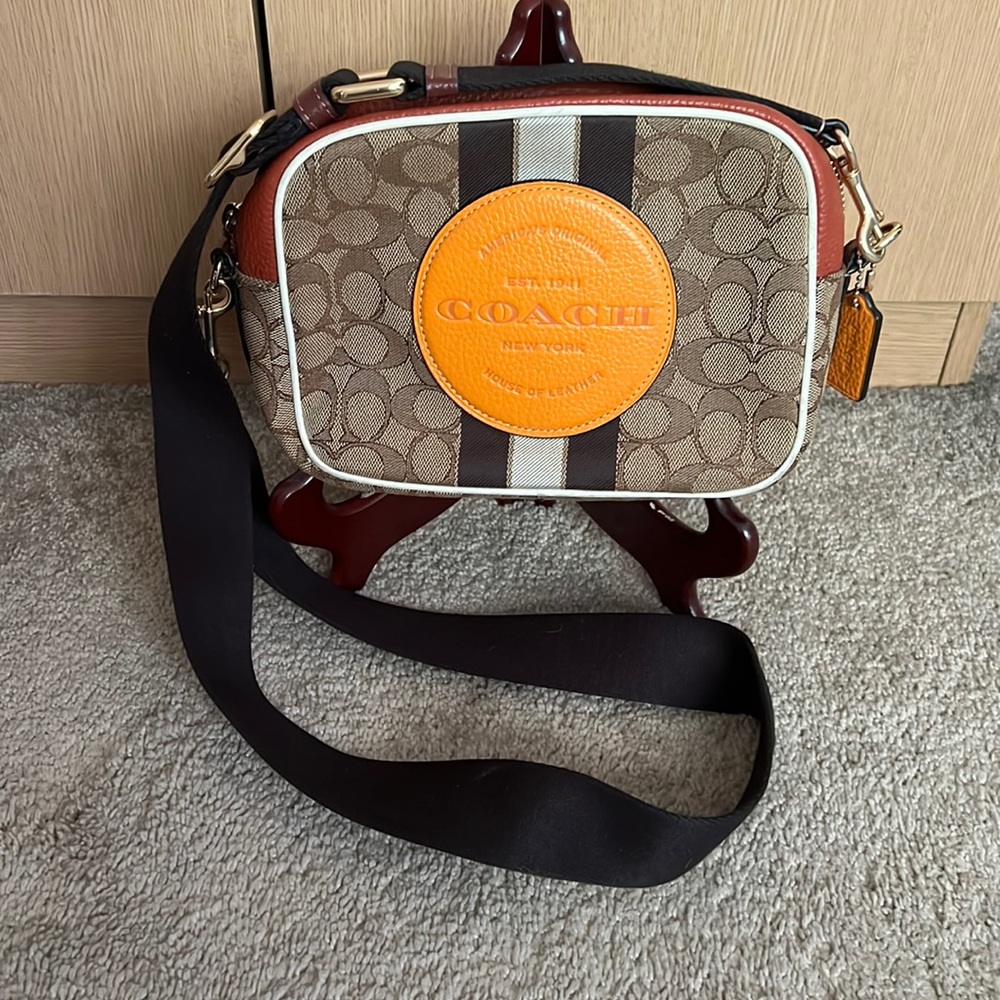Coach crossbody Dempsey camera bag